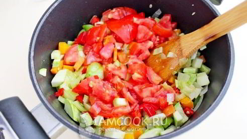 овощной томатный суп