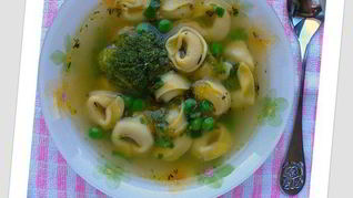 Суп овощной с тортеллини