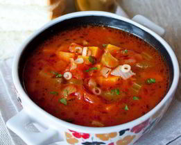 Томатный овощной суп