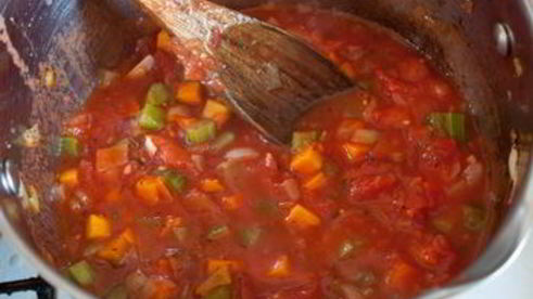 томатный овощной суп