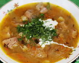 Кислые щи с белыми грибами