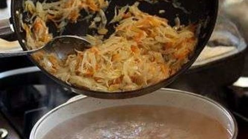 постные щи из квашеной капусты