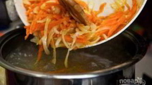 щи из кислой капусты