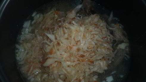 щи из квашенной капусты в мультиварке