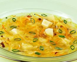 Щи из квашеной капусты с грибами