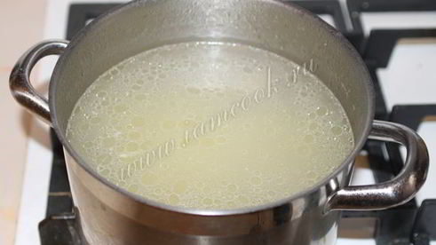 щи из квашеной капусты с индейкой