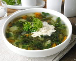 Щи из щавеля и крапивы