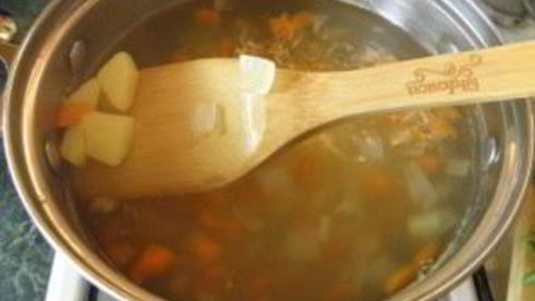 щи из щавеля и крапивы