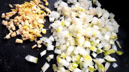 щи крапивные по-русски