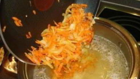 щи со щавелем