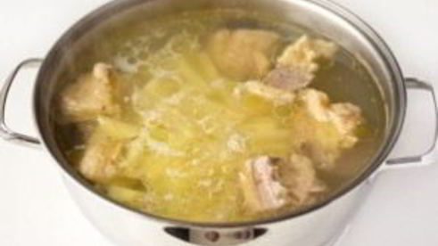 свежие щи с говядиной