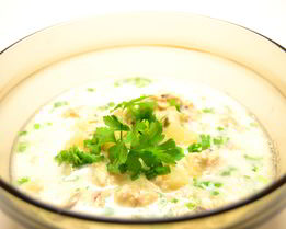 Шотландский суп куллен скинк с копченой рыбой