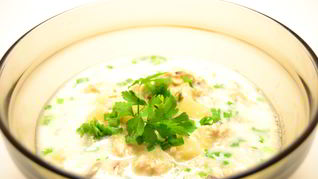 Шотландский суп куллен скинк с копченой рыбой