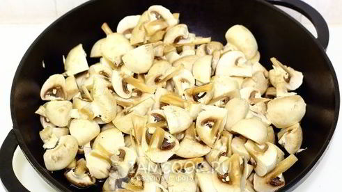 грибная солянка с капустой на зиму