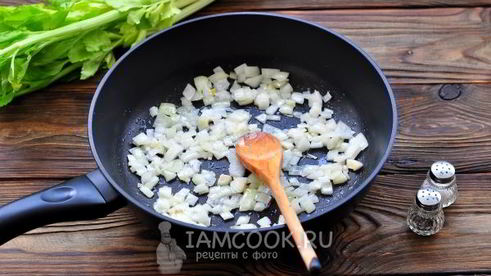 постная солянка из свежей капусты