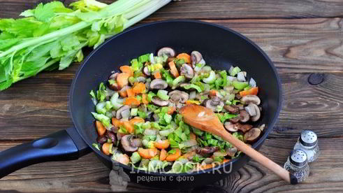 постная солянка из свежей капусты