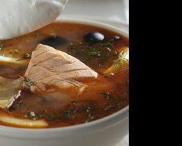 Рыбная солянка с кальмарами