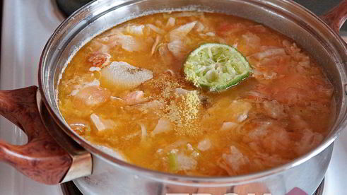 рыбная солянка