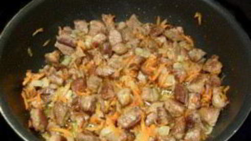 солянка из свежей капусты с мясом