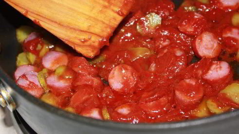 солянка с говяжьим сердцем и охотничьими колбасками