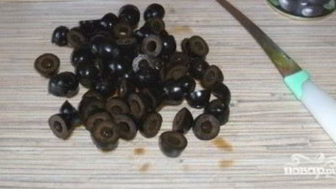 солянка с мясом и колбасой