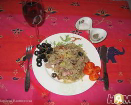 Солянка тушеная свиная с вешенками