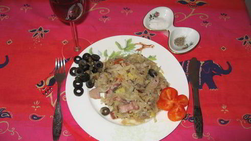 солянка тушеная свиная с вешенками