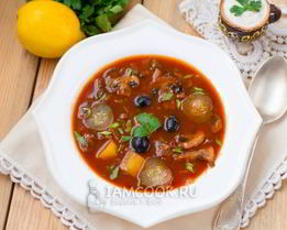 Вегетарианская грибная солянка