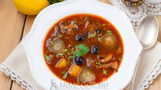 Вегетарианская грибная солянка