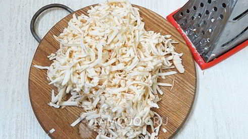 суп из колбасного сыра