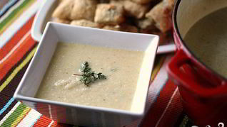 Суп из цветной капусты с сыром