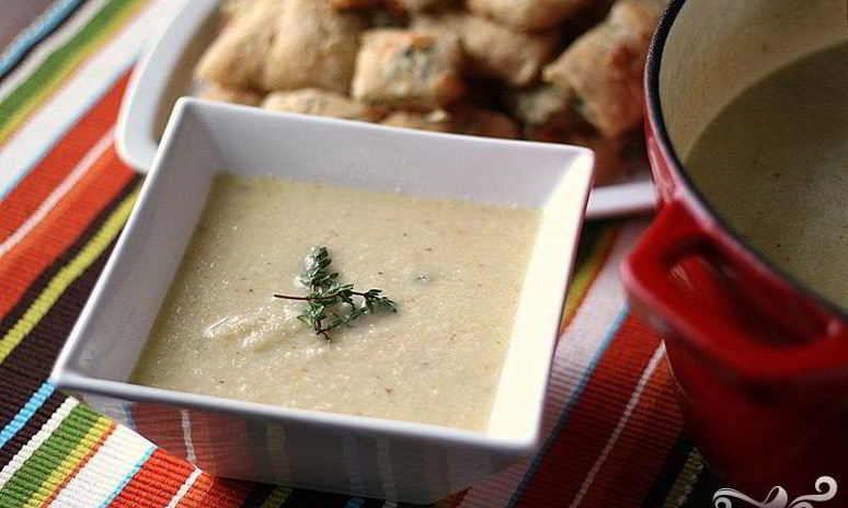 Рецепт супа из цветной капусты с сыром