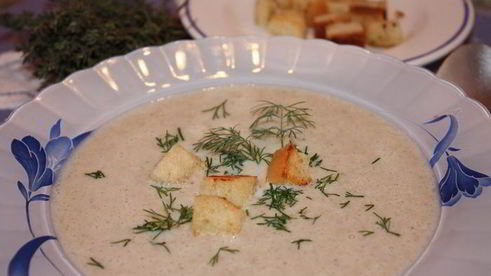 ароматный грибной суп-пюре из шампиньонов с тимьяном