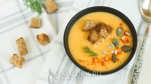 картофельный суп-пюре с корнем сельдерея