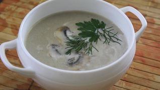 Куриный суп пюре со сливками грудками и шампиньонами