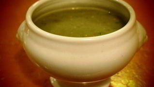 Легкий суп-пюре для последних жарких дней