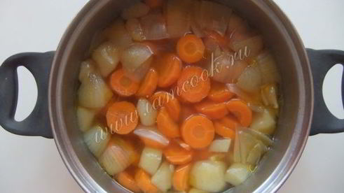 морковный суп-пюре с грушей