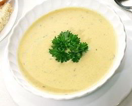 Нежный куриный суп-пюре с сыром