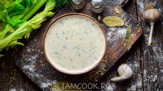 Суп-пюре из сельдерея и замороженных овощей со сливками