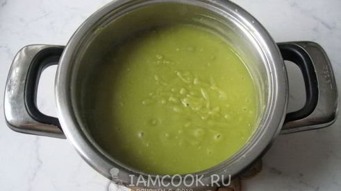 суп-пюре из сухого зеленого гороха