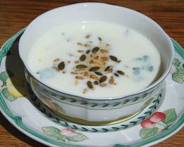 Суп-пюре из цветной капусты с имбирем