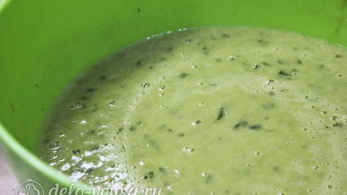 суп-пюре из зеленого горошка