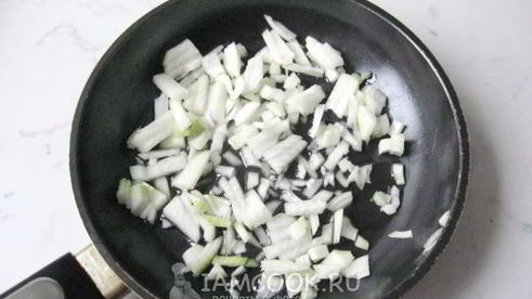 суп-пюре с тыквой и сухариками