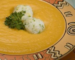 Суп-пюре тыквенный с клецками