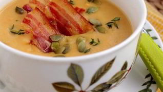 Тыквенно-картофельный суп-пюре с беконом