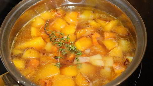 тыквенно-картофельный суп-пюре с беконом