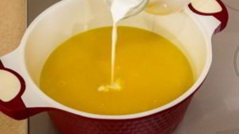 тыквенный суп-пюре с ароматными сухариками