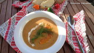 Тыквенный суп-пюре с грибами и перцем чили