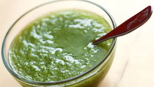 Зеленый сельдерейный суп-пюре