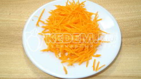 суп с говядиной и лапшой